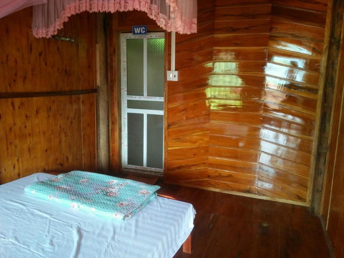 Tran Xuan Homestay Ba Be Exterior foto