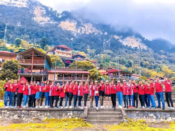 Tran Xuan Homestay Ba Be Exterior foto