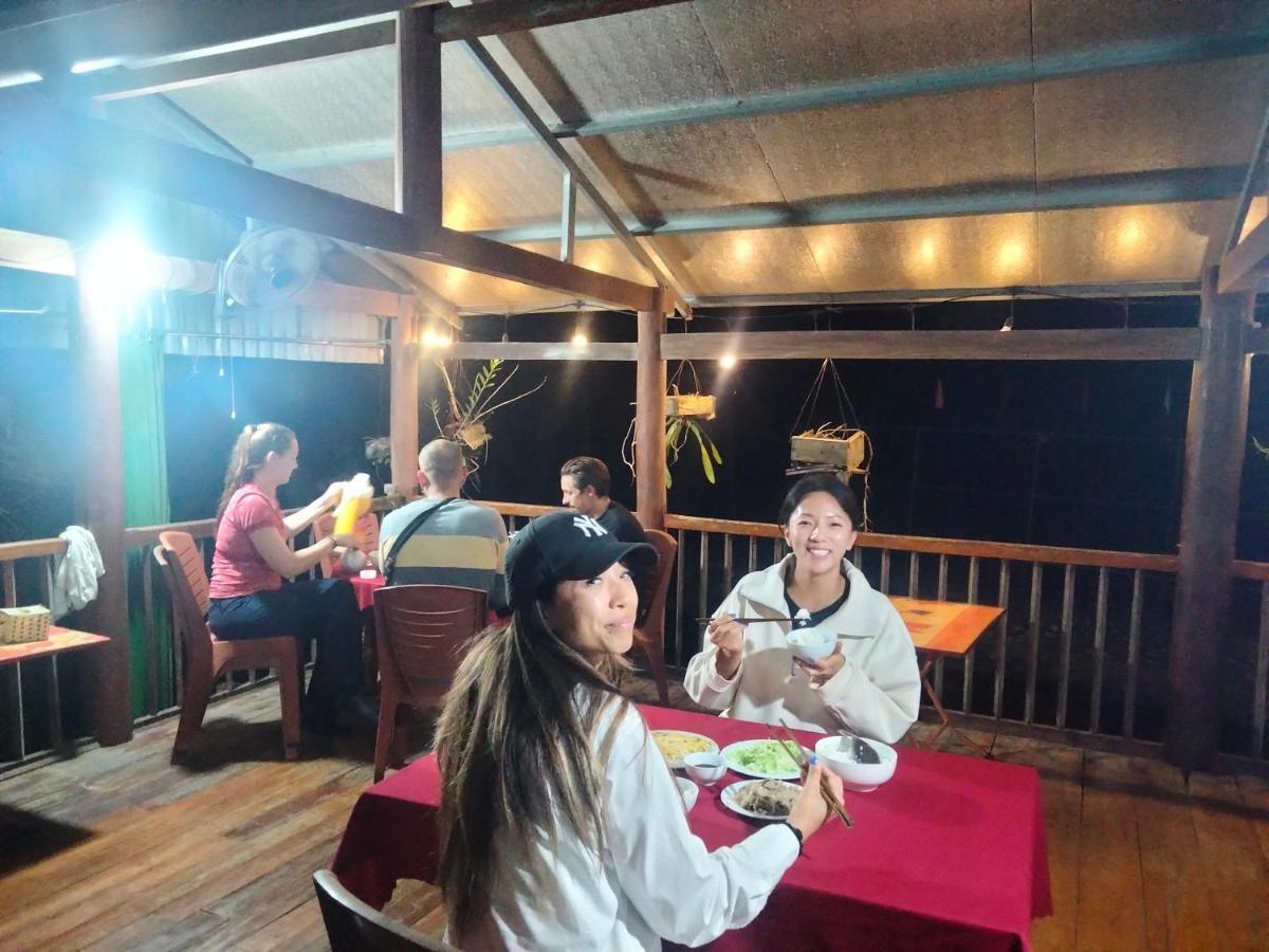 Tran Xuan Homestay Ba Be Exterior foto